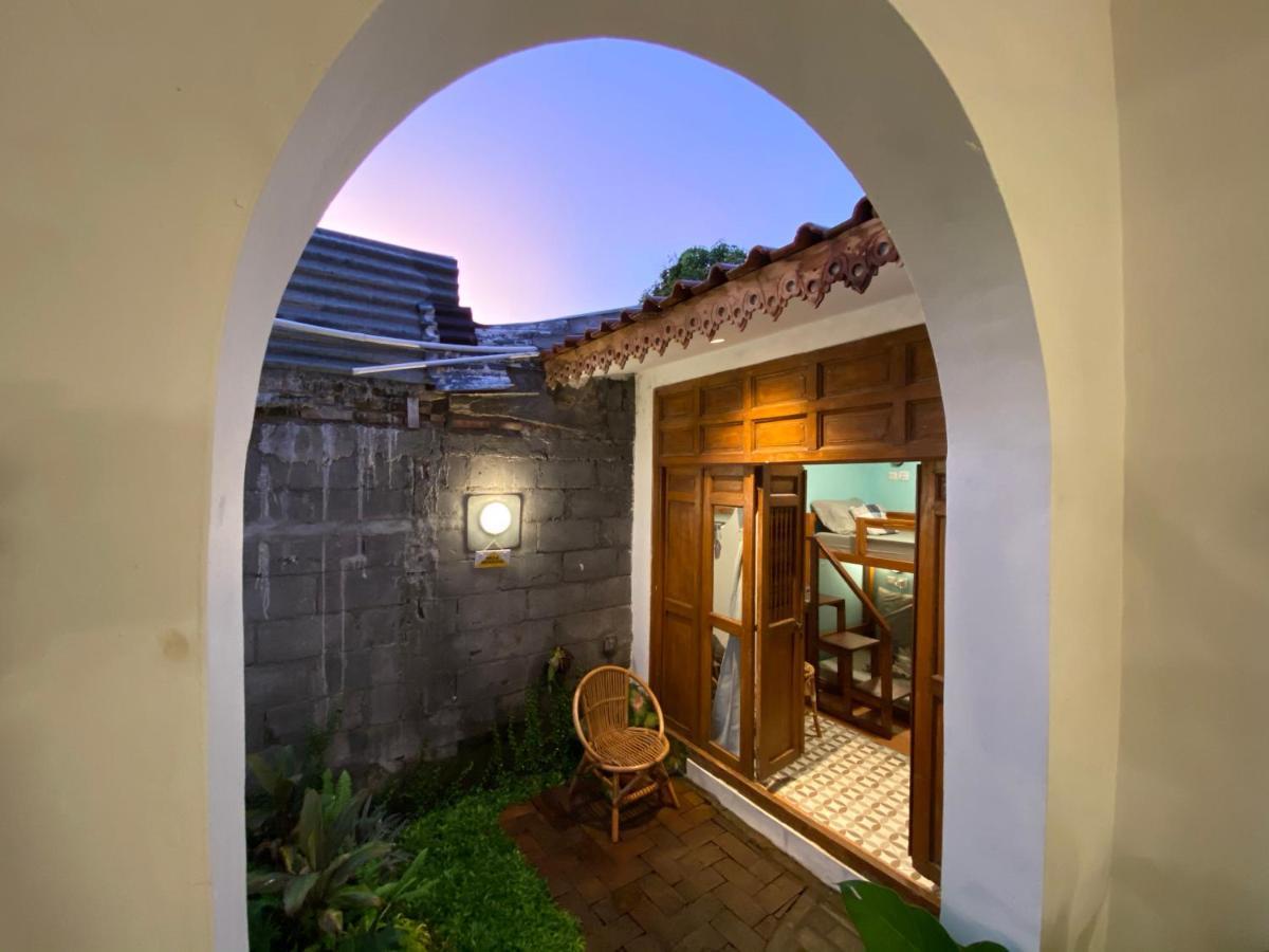 Asrama Wonderloft Jogja *